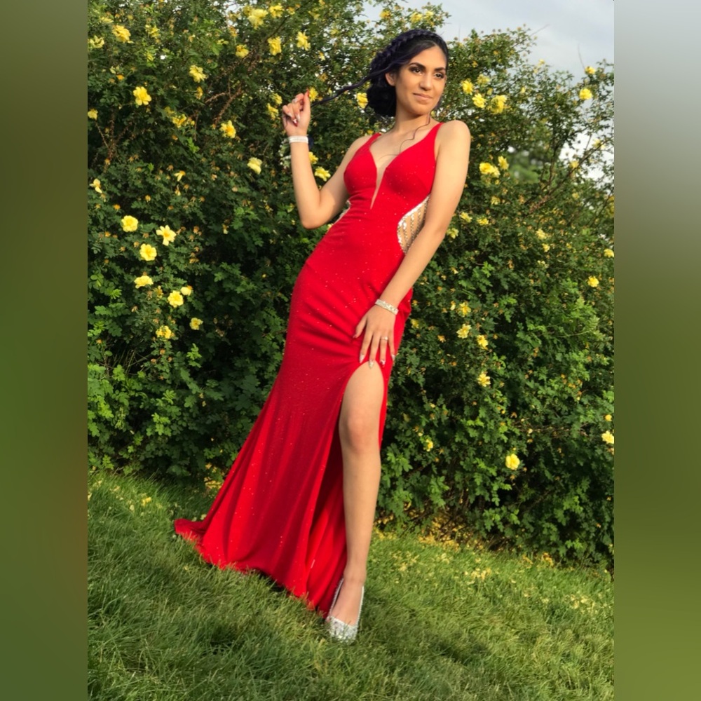 Prom Dress - Picture 3 of 4